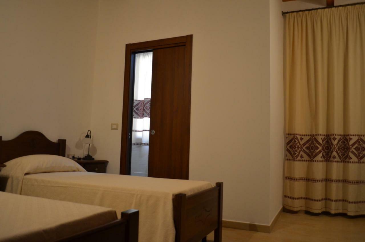 Casa Vacanze La Pavoncella Iglesias Zewnętrze zdjęcie