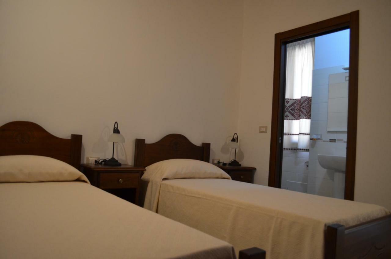 Casa Vacanze La Pavoncella Iglesias Zewnętrze zdjęcie